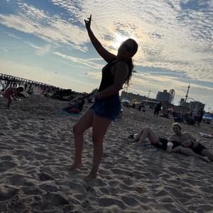 Meet your Posher, Fabiola